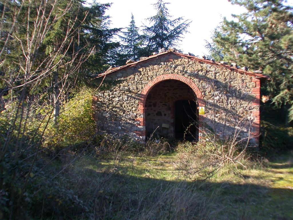 VenditaCase ColonicheGaiole in Chianti